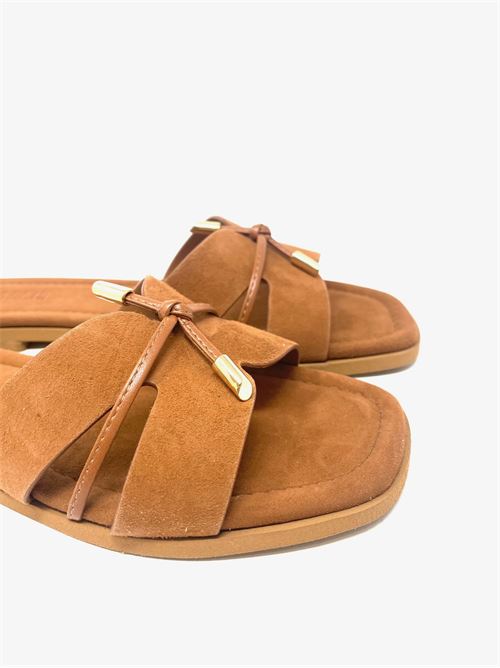 Ciabatta donna con  fiocchetto IL LACCIO | T10CAMOSCIOCUOIO